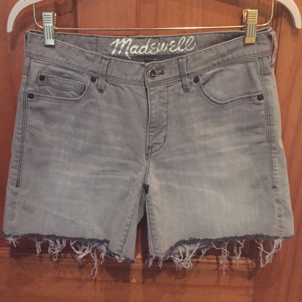 Madewell Grey Denim Shorts Sz 28